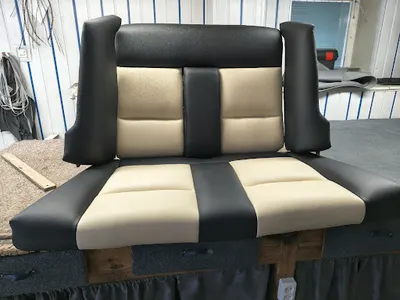 TAPICER Chachuła Wojciech